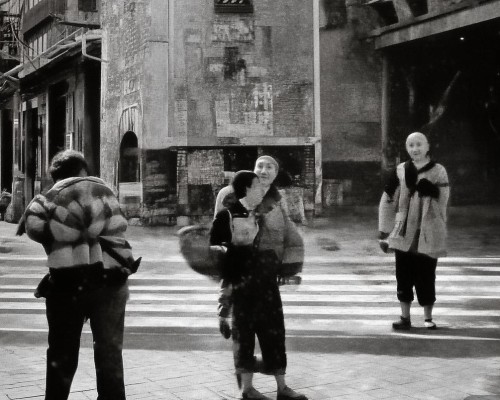 假体隆胸，重塑完美曲线的秘密武器